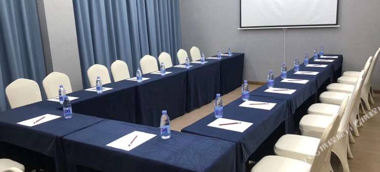 巴中亚美酒店图片