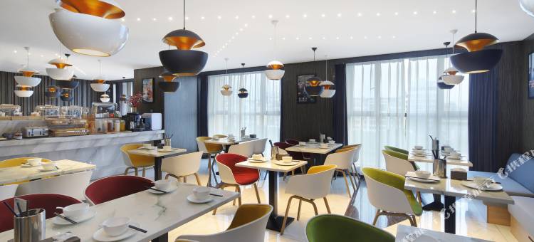 康铂酒店(扬州京华城望月路店)图片