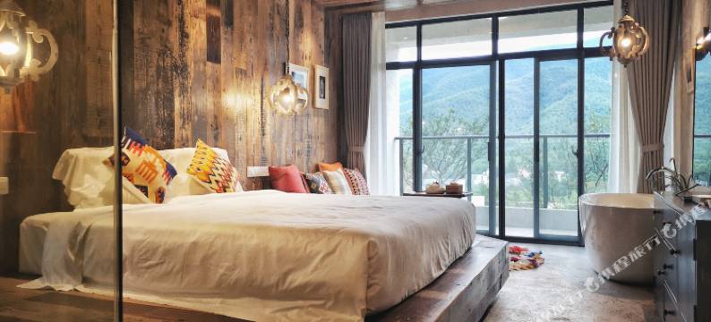 莫干·听山酒店图片