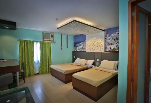 Eurotel Las Pinas Hotel Overview