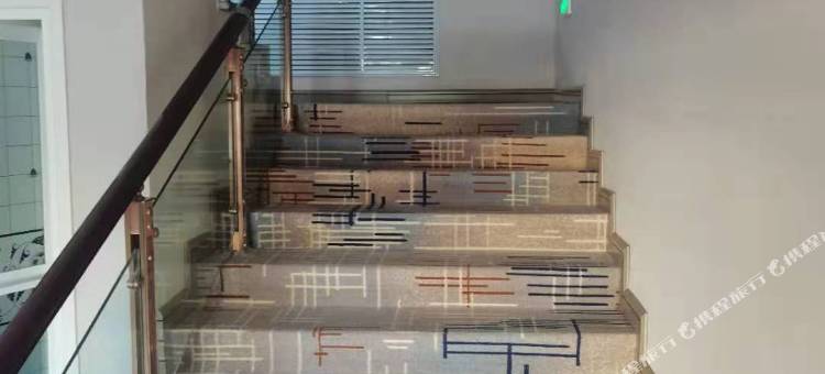 梅河口艺家宾馆图片