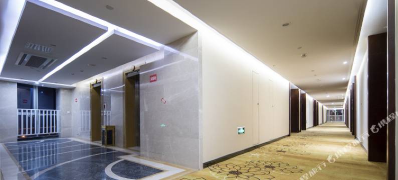 锦上酒店(成都高新体育中心张家寺地铁站店)图片