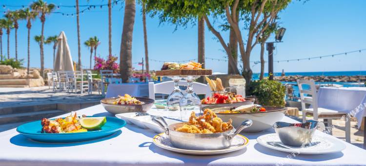 珊瑚海滩度假村酒店(Coral Beach Hotel & Resort Cyprus)图片