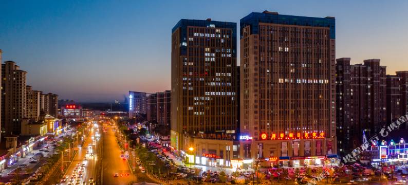 源哥假日宾馆(六安火车站店)图片