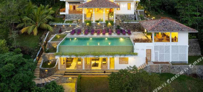 神圣别墅(The Divine Villa)图片