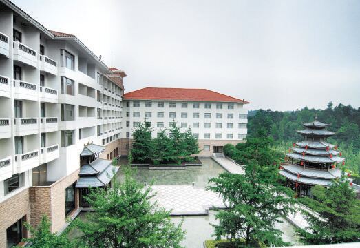 GuiLin Merryland Resort HotelHotel Overview