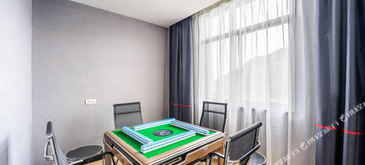 骏怡连锁酒店(英山英皇店)图片