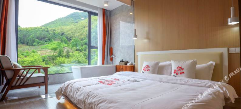 溪上陌下·新中式180°轻奢设计师亲子度假美宿(水墨汀溪风景区店)图片