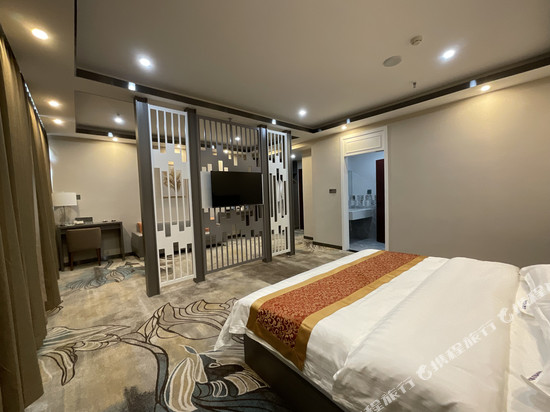 燕洲假日酒店(灯塔市店)