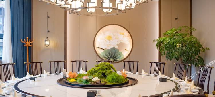 万东国际大酒店图片