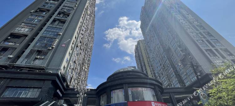潮汐电竞民宿图片