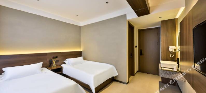 云朵酒店(沈阳桃仙机场店)图片