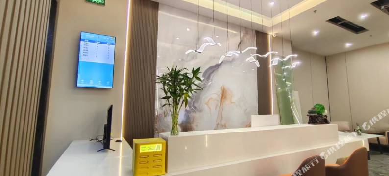 澜庭居美宿(普宁占陇镇店)图片