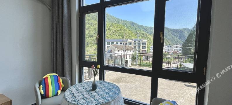 石台牯牛降河湾小楼民宿图片