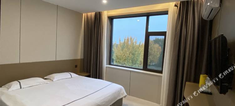 云中四季民宿(鸡泽文化广场店)图片