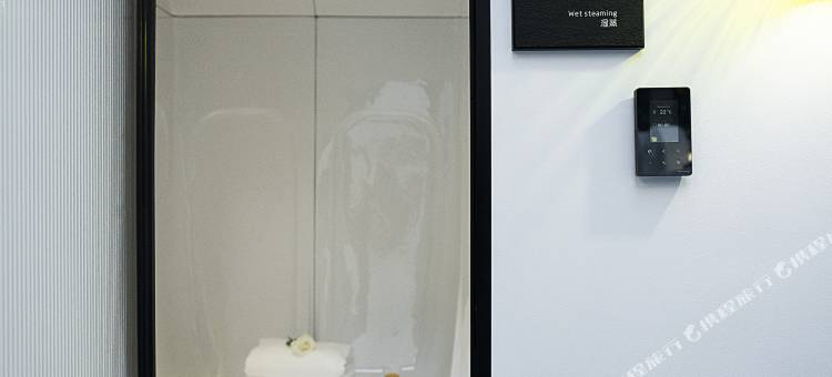 西双版纳景洪澜泊设计师酒店(告庄星光夜市店)图片