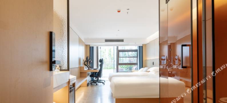 柒汐·沐初电竞影音酒店(万达广场店)图片