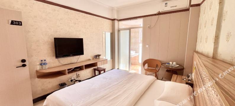 悦季时光酒店(泼水广场店)图片