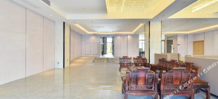 台鹰国际大酒店图片