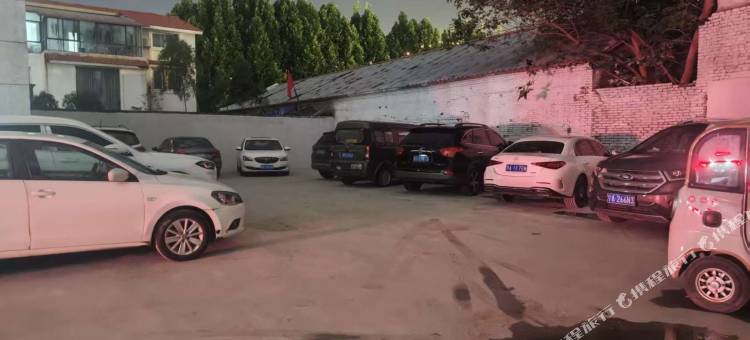 山舍·Villa度假美宿(开封万岁山武侠城宋都皇城旅游度假区店)图片