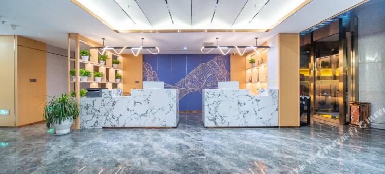 缤疆半岛酒店(伊犁伊宁国际机场店)图片