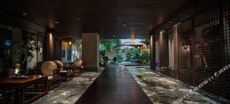 一千零一夜庭院酒店(绍兴书圣故里仓桥老街店)图片