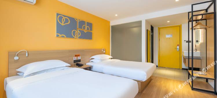 布丁严选酒店(德清西站店)图片