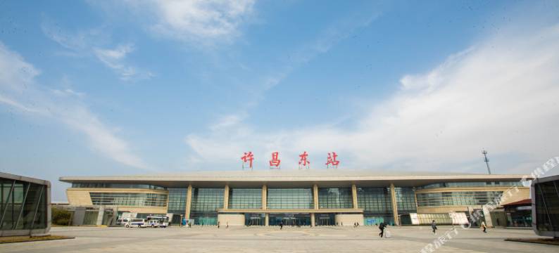 凤来栖酒店(许昌学院高铁东站店)图片