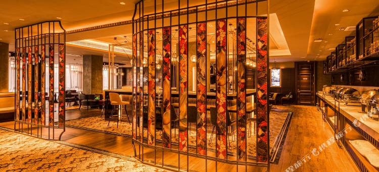 白玉兰酒店(天津五大道民园广场景区店)图片