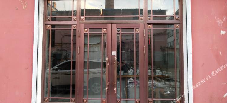 大学聚会聚餐K歌观影轰趴民宿(新华街分店)图片