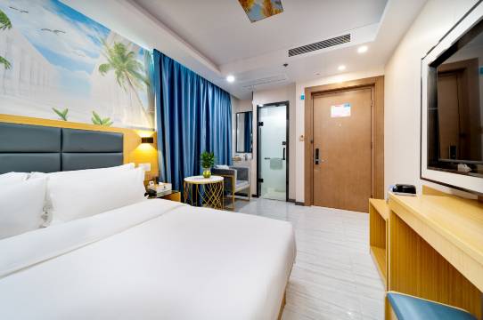 怡瑾臻品酒店(深圳南山海岸城店)