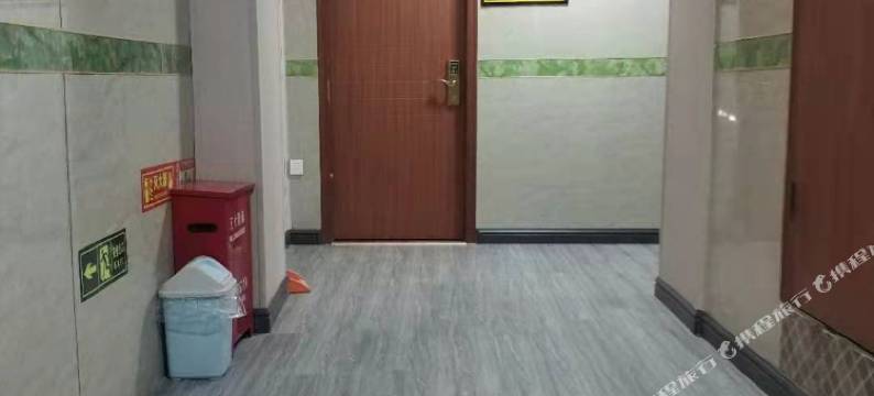 北京福宾来宾馆(火箭万源地铁站航天总医院店)图片