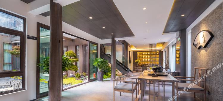 丽江悦己·度假庭院(古城忠义市场店)图片