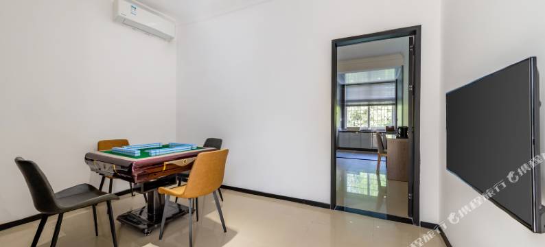 东颐度假公寓(维多利广场店)图片