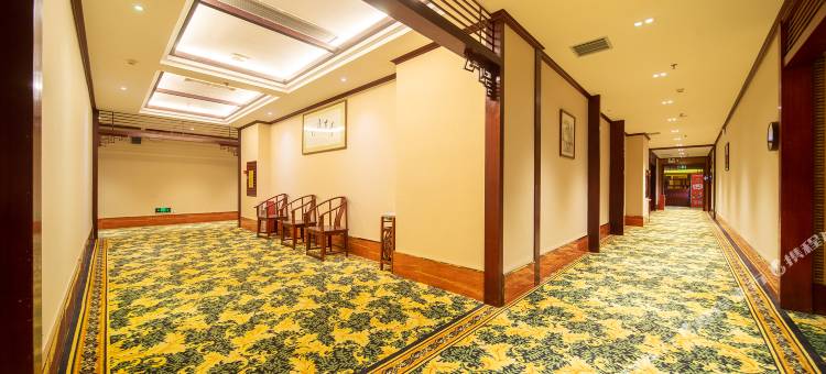 X喜年影院酒店(广州花果山公园地铁站店)图片