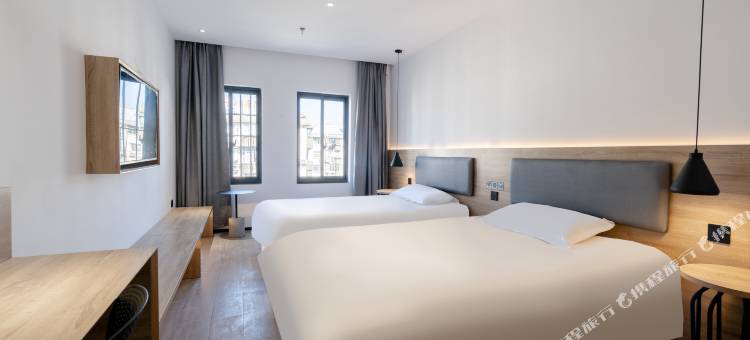 青季酒店MINI(上海浦东金桥路地铁站店)图片