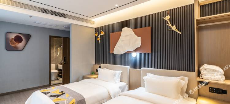 亿咖智能酒店(达州汽车南站店)图片