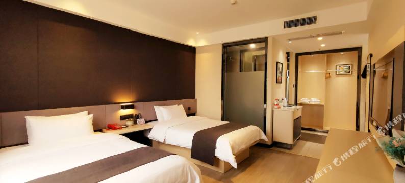 花海假日酒店(崇州罨画池小东街店)图片