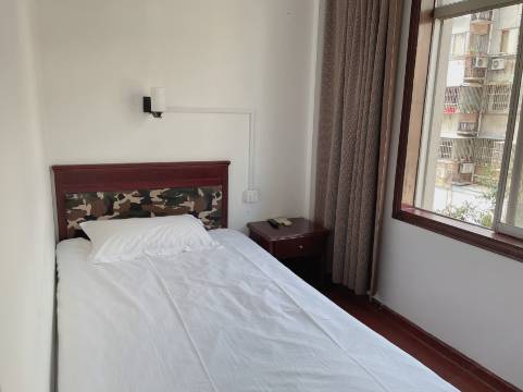 盐城弘立宾馆(健康西路新词广场店)