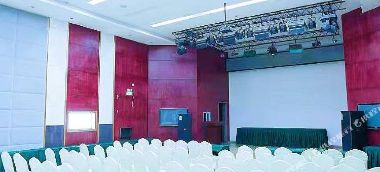 盐亭尚品弥江酒店图片