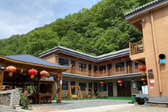 翠屏山庄(竹海野生动物园店)预订价格,联系电话位置地址【携程酒店】