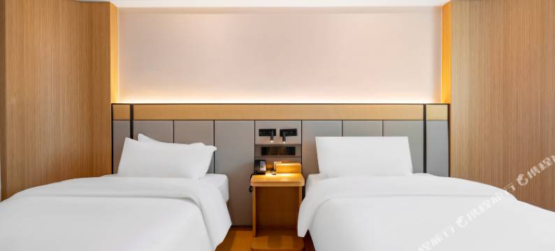 宿适轻奢酒店(上海松江火车站店)图片