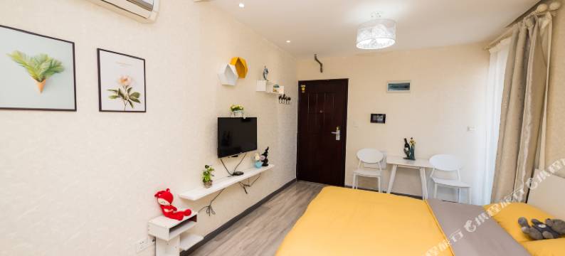 莫里亚蒂民宿(江汉路步行街店)图片