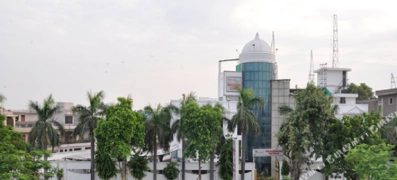 曼达基尼皇家酒店(Hotel Mandakini Royale)图片