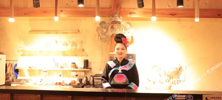 西江千户苗寨山语涧花田民宿(一号风雨桥店)图片