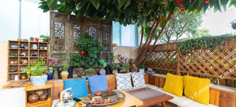 朴隐花园民宿(丽江古城客运站店)图片