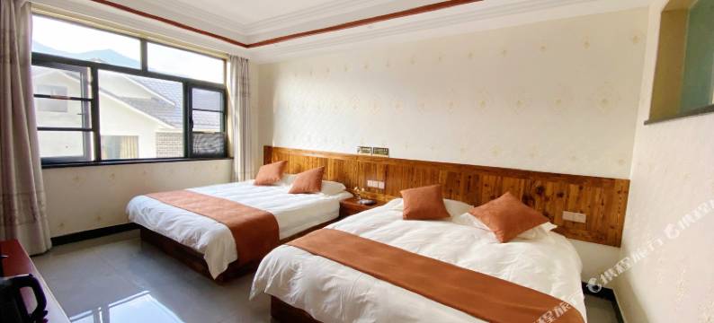 和屋秋帘民宿(千岛湖高铁站店)图片