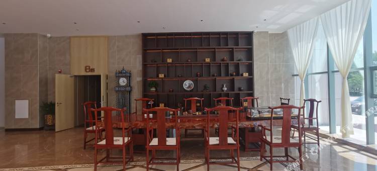 鄂尔多斯市乌审旗萨拉乌苏大酒店(政务大厅店)图片