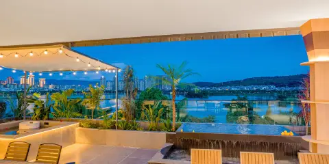 清院私湯温泉度假酒店(彌勒湖泉生態園店)