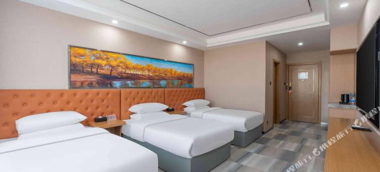 如家睿柏云酒店(奎屯瑞明万佳店)图片